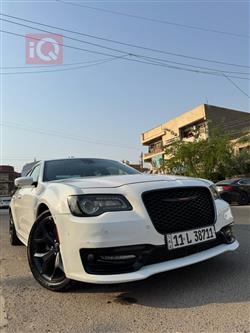 كرايسلر 300